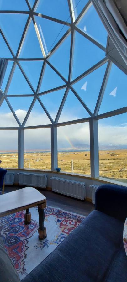 Dome With Stunning Glacier & Mountain Views Puerto Natales Exteriör bild